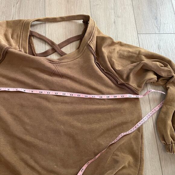 POL Women’s Brown French Terry Criss Criss Sweatshirt Sz M - Picture 5 of 8